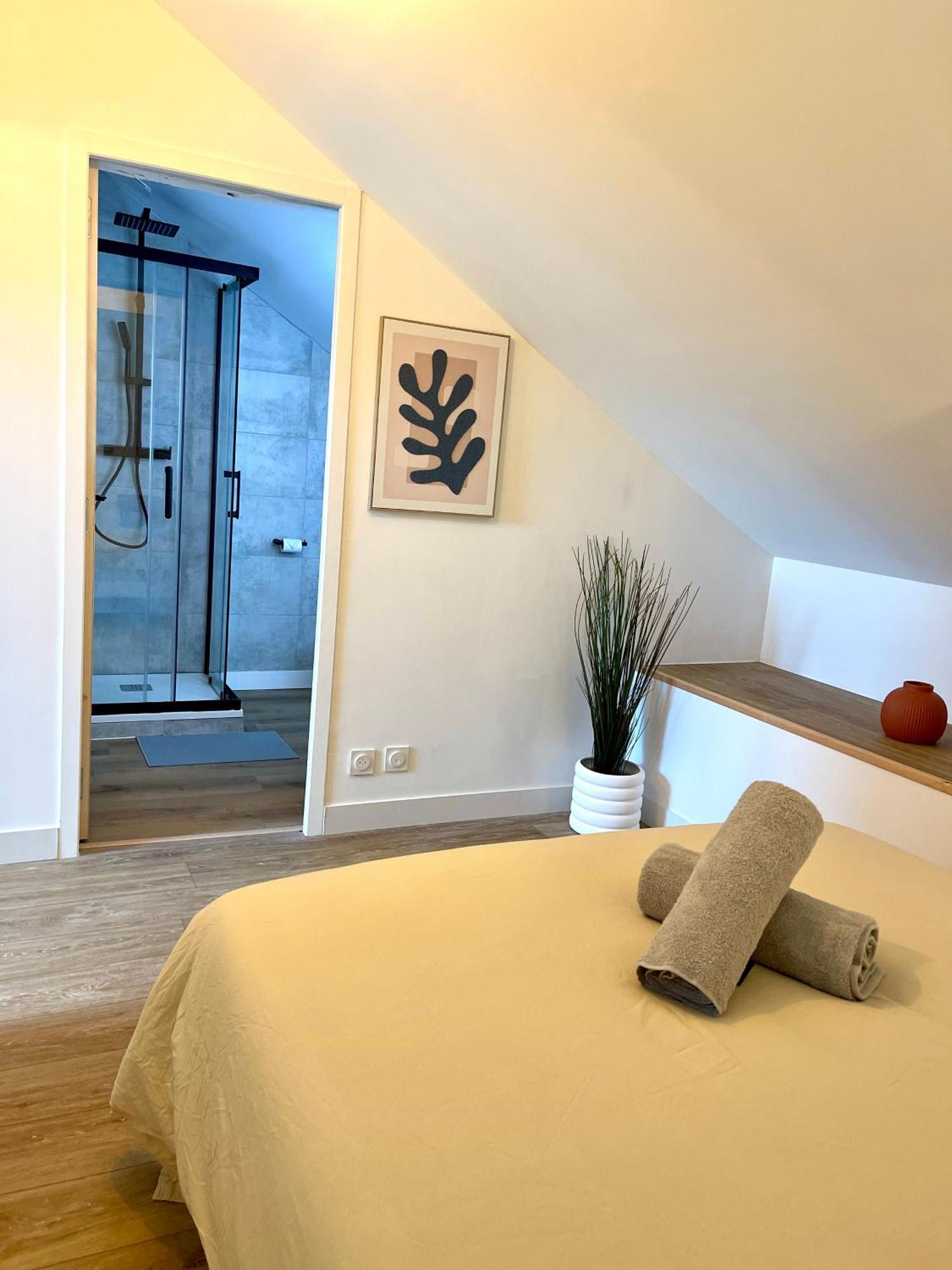 L'Ecluse - Appartement Tinténiac Εξωτερικό φωτογραφία